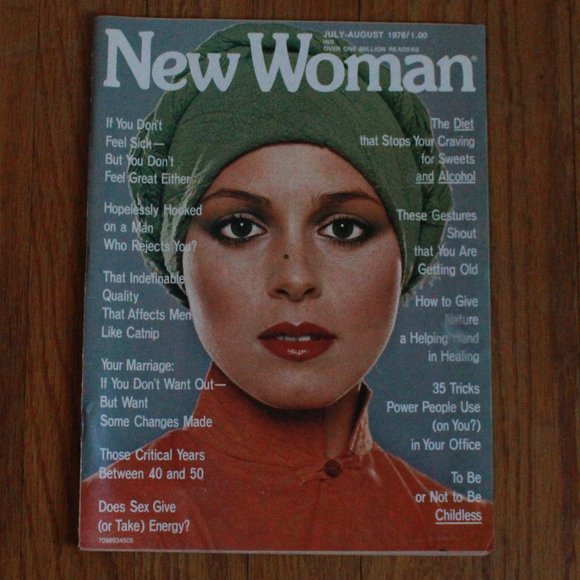 Bundle of Vintage New Woman Magazines - Picture 5 of 8